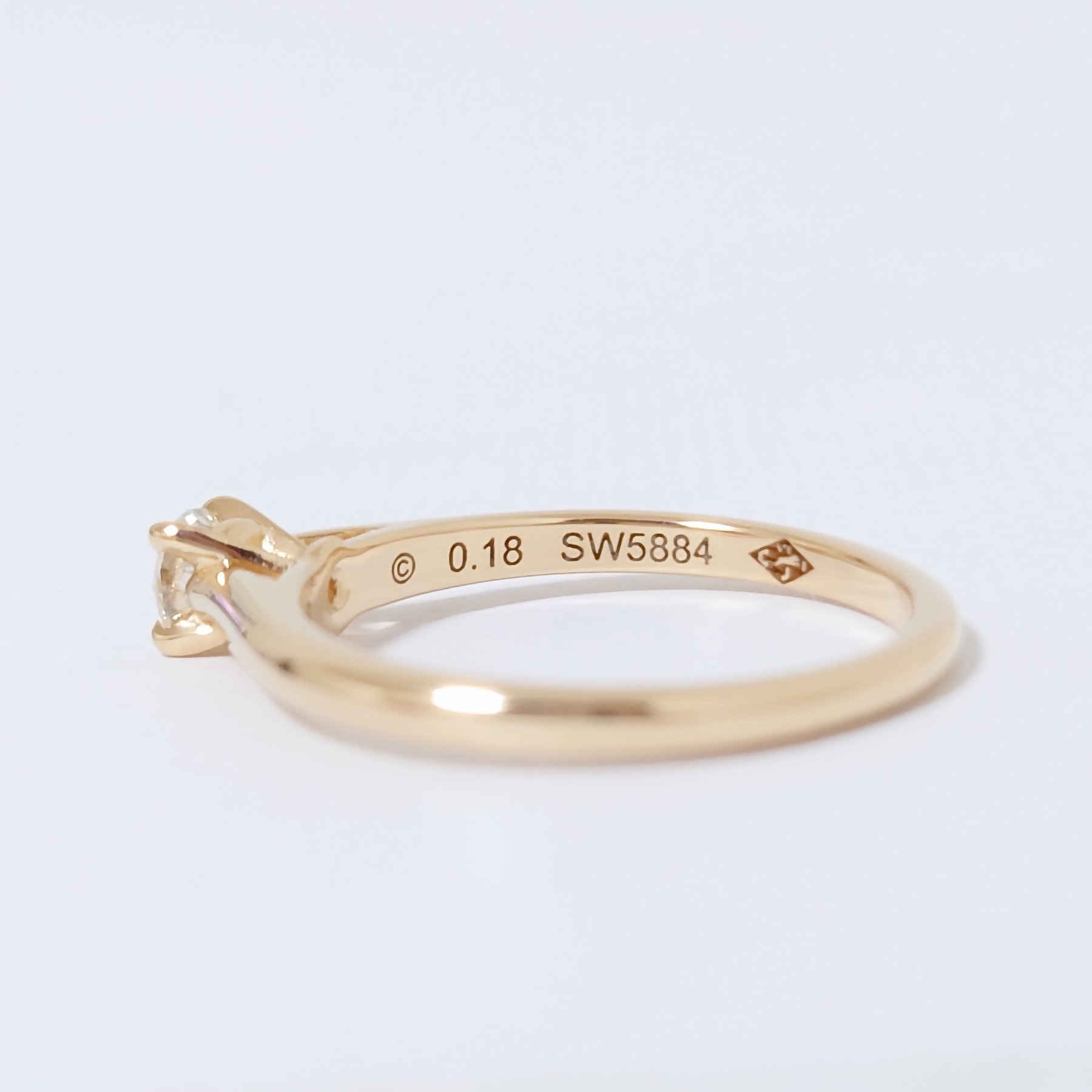 605c93ba-70e0-4fe2-8ad0-79c852f6addc