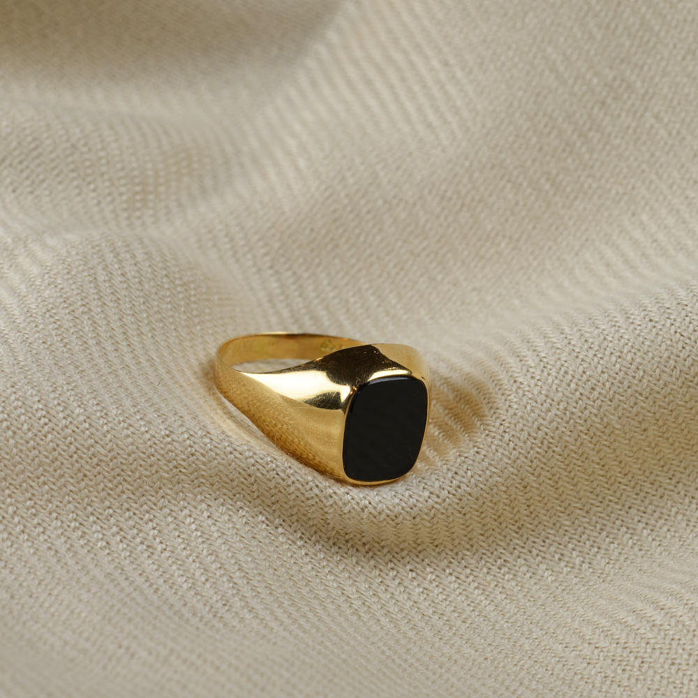 Klackring 18k guld/onyx