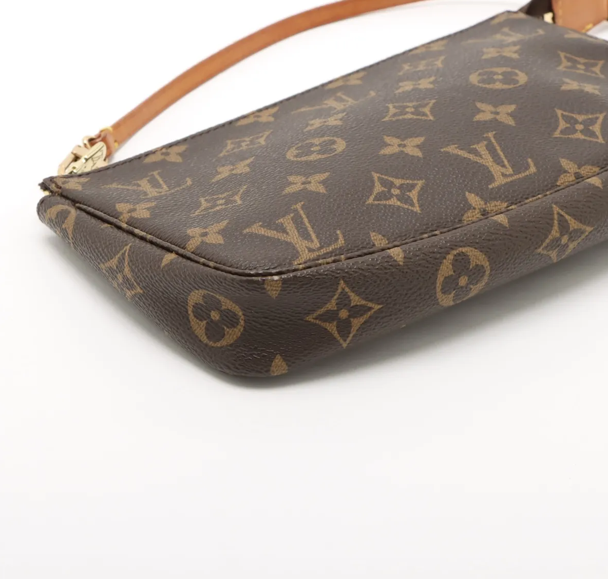 Louis vuitton pochette good 2