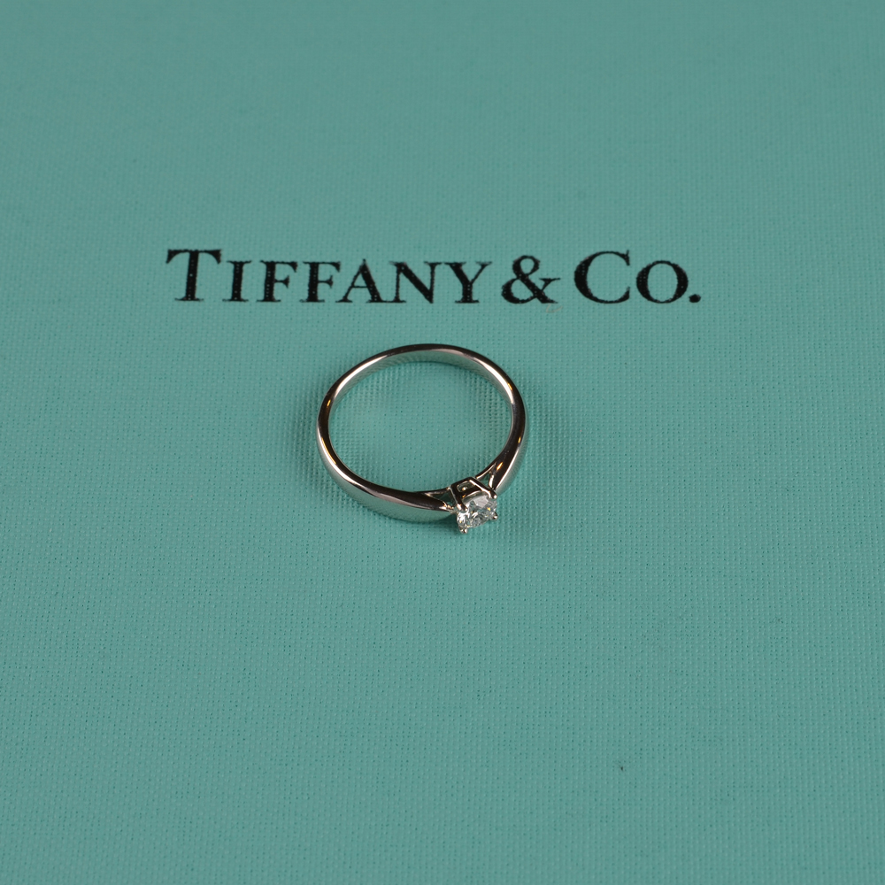 Tiffany & Co Solitaire Harmony Ring 0,21ct