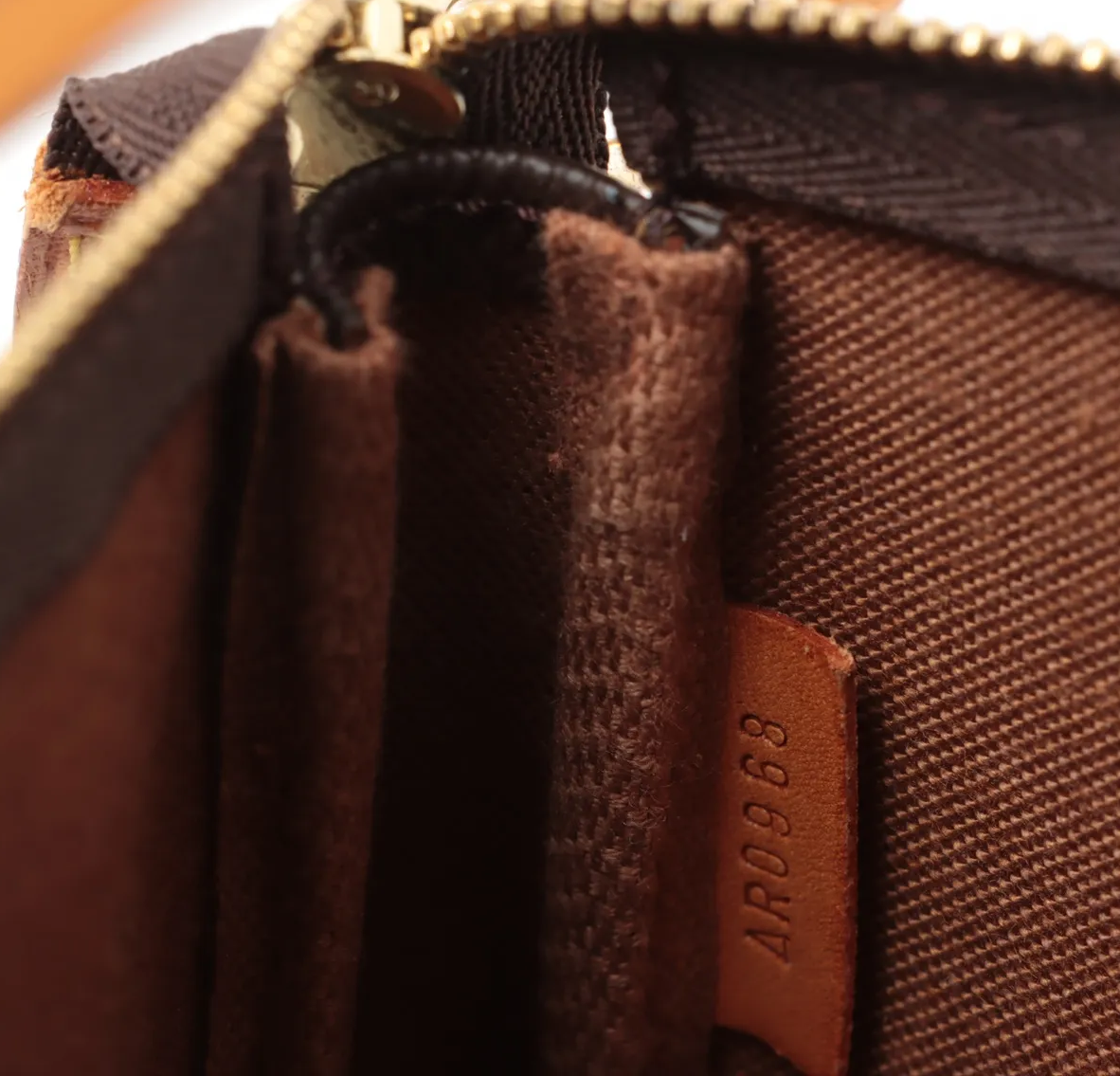 Louis vuitton monogram pochette ll 8