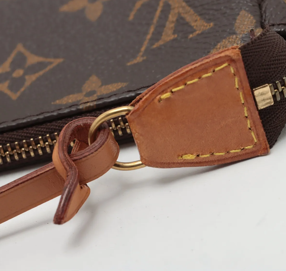 Louis vuitton monogram pochette ll 9
