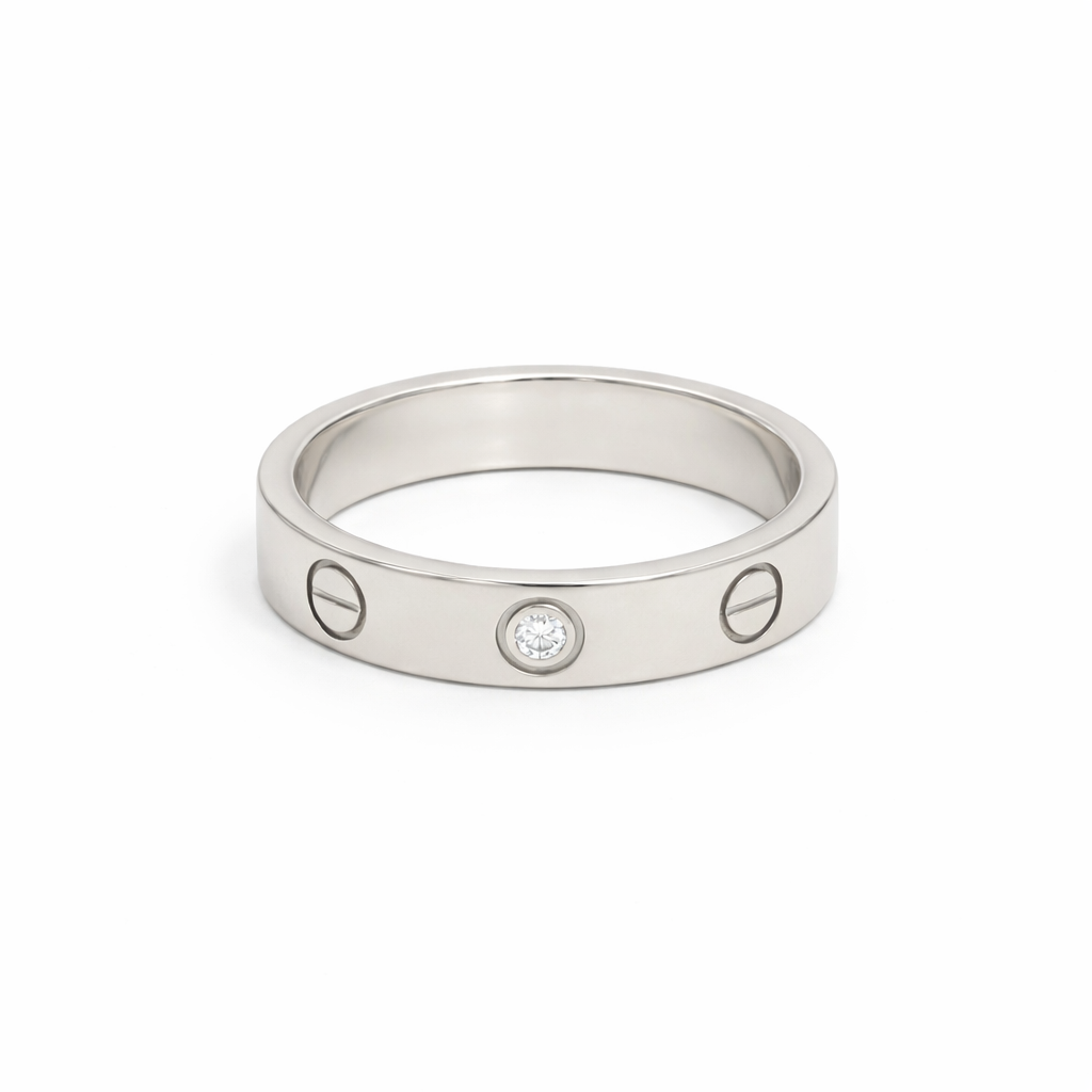 Cartier love ring dia