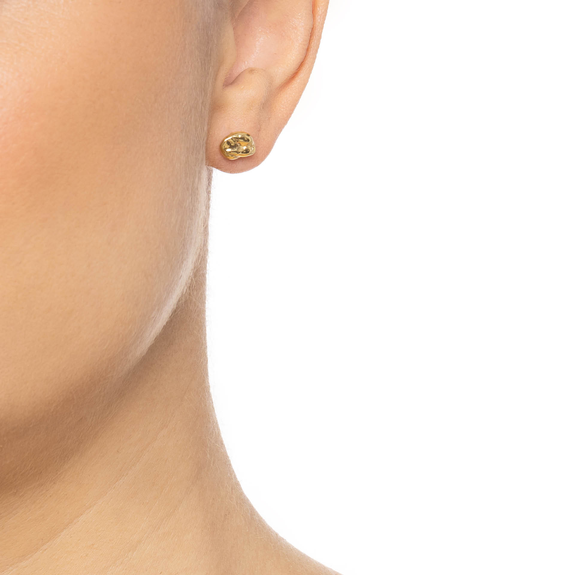 Nugget-Ear-gold-plated-silver-efva-attling_12-109-02432_4